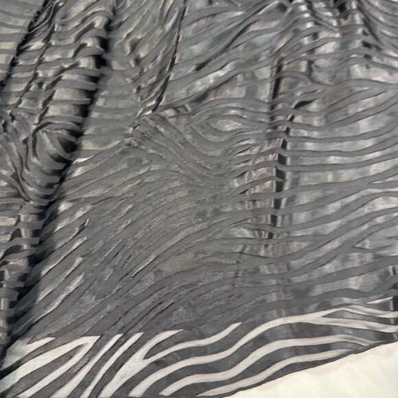 EXPRESS Black 95% Pure Silk Tube Strapless Babydoll Short Mini Dress Size 8 - Picture 2 of 7